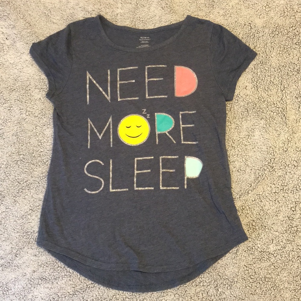 Girls graphic sleep shirt